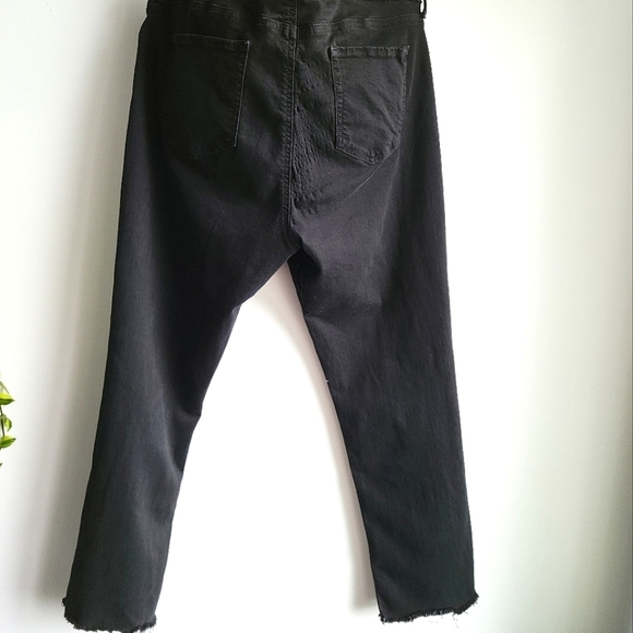 NYDJ Frayed Ankle Jeans - Size US 14 - Picture 6 of 7